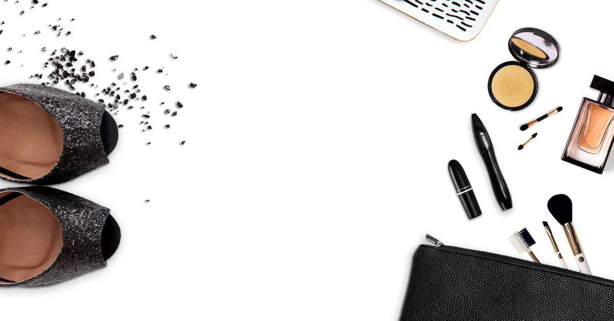 entdecken sie die neuesten trends in der modewelt! unsere kollektion bietet stilvolle bekleidung, accessoires und schuhmode für jeden anlass. verleihen sie ihrem look das besondere etwas mit einzigartigen designs und hoher qualität.