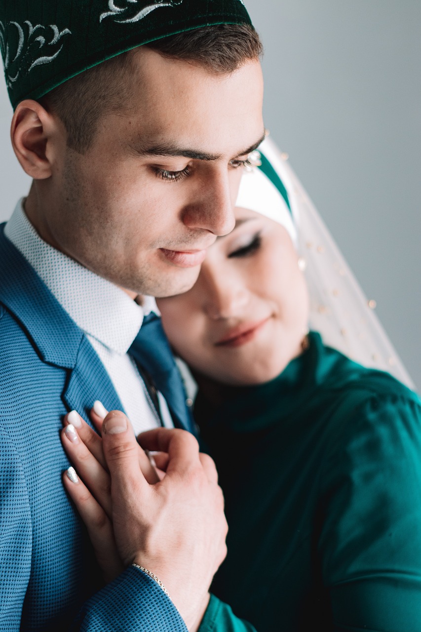 entdecken sie stylische outfits für jeden anlass! von eleganten abendkleidern bis hin zu lässigen alltagslooks – finden sie inspirierende kombinationen, die ihren persönlichen stil unterstreichen.
