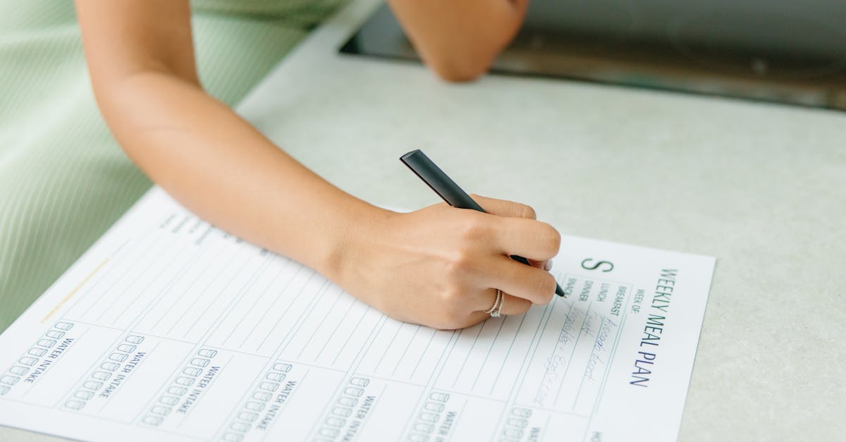 entdecken sie unseren umfassenden meal plan, der ihnen hilft, gesunde und ausgewogene mahlzeiten für jeden tag der woche zu planen. perfekt für alle, die ihre ernährung verbessern und zeit in der küche sparen möchten.