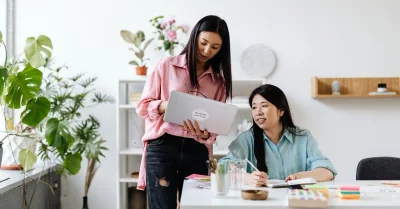 Was ist Mentoring und wie kann es Ihre Karriere fördern?