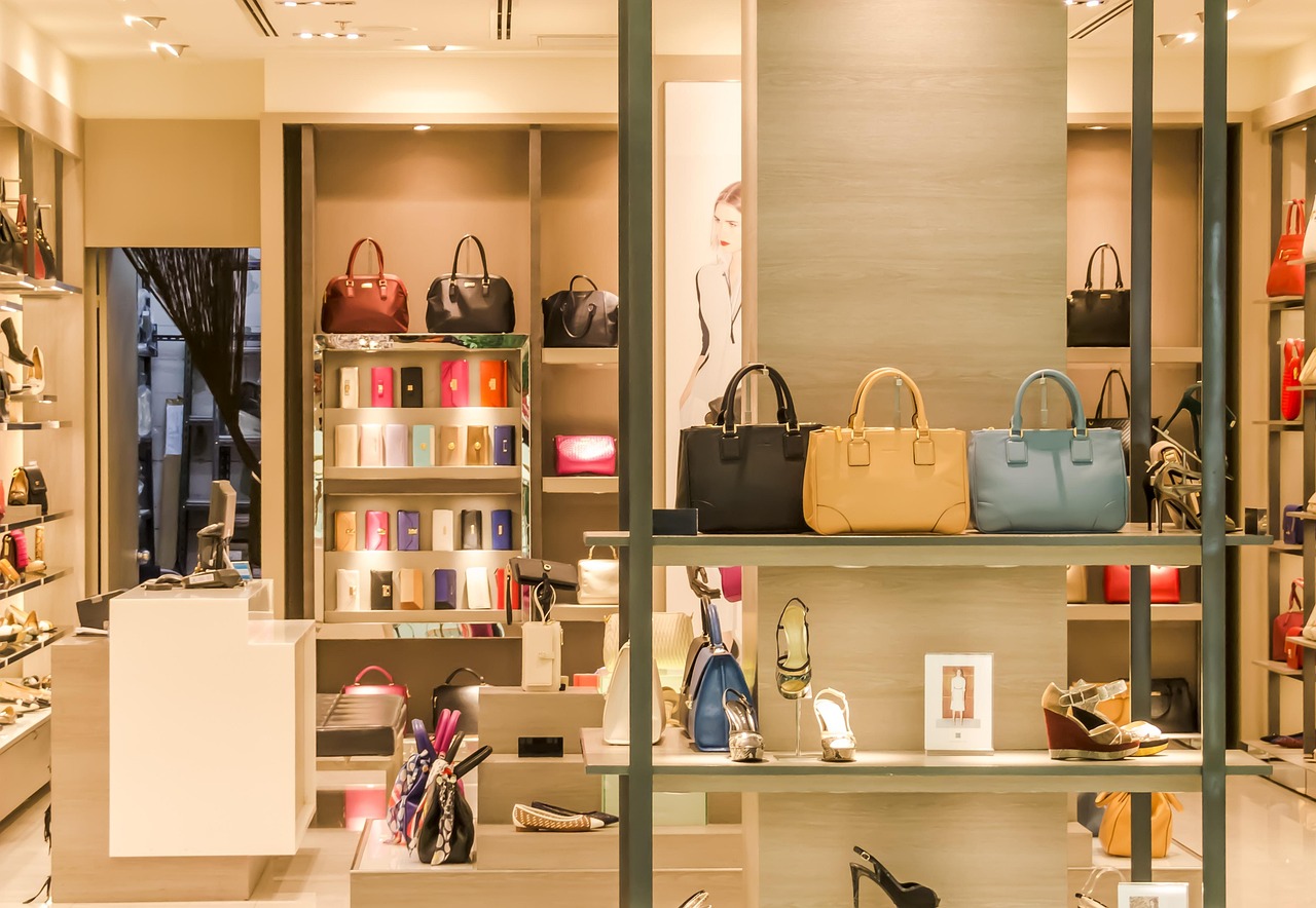 entdecken sie die neuesten trends und stile in der modewelt. lassen sie sich von angesagten outfits, einzigartigen accessoires und inspirierenden looks für jeden anlass begeistern. erweitern sie ihren kleiderschrank mit hochwertigen fashion-highlights!