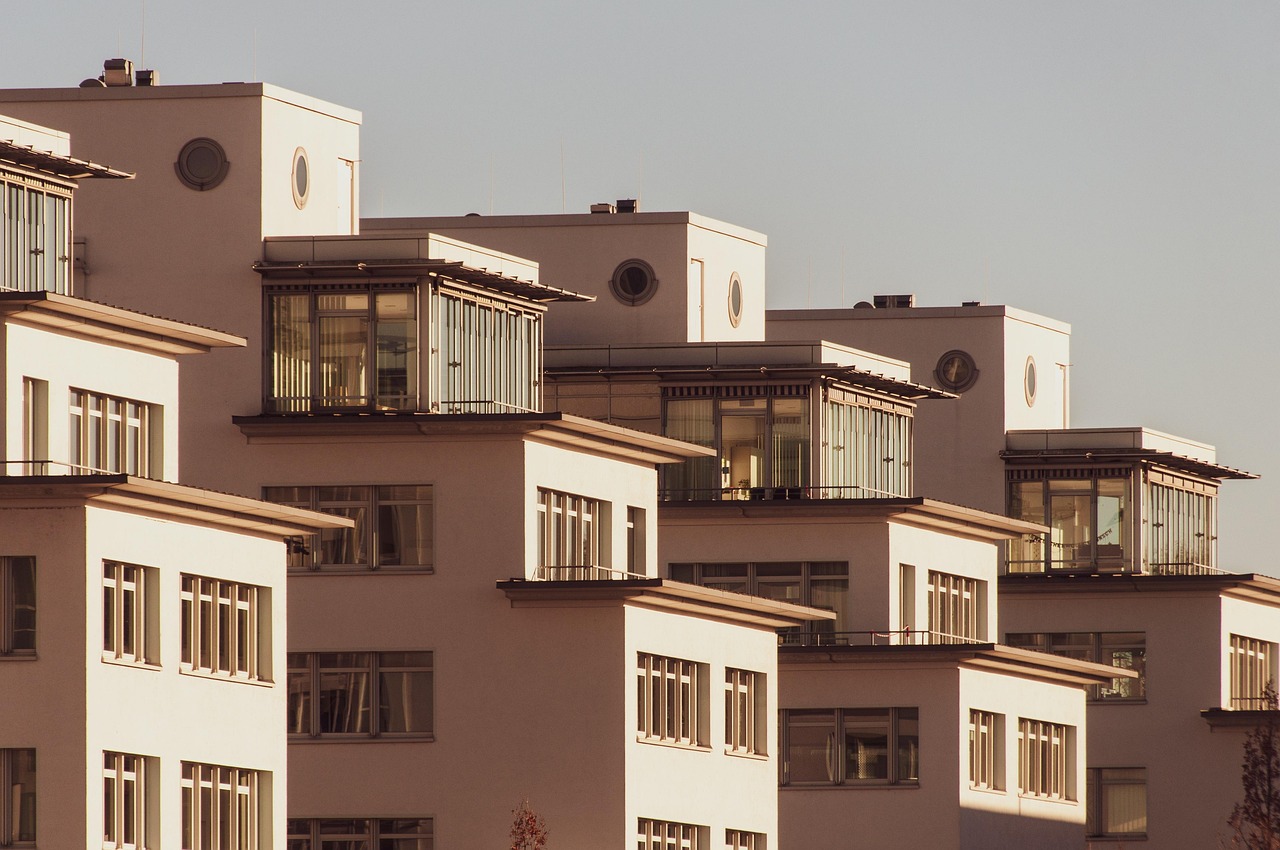 effiziente immobilienverwaltungssoftware für eine optimale verwaltung von mietobjekten, eigentumswohnungen und kommerziellen immobilien. erleben sie benutzerfreundliche funktionen und umfassende tools zur vereinfachung ihrer immobilienverwaltung.